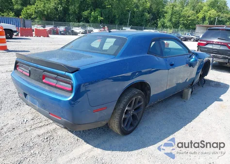 2022 Dodge Challenger Sxt из США, поврежденный, VIN 2C3CDZAG5NH143695